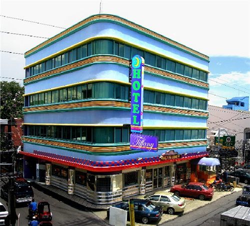 Hotel Tiffany Laoag Exteriör bild